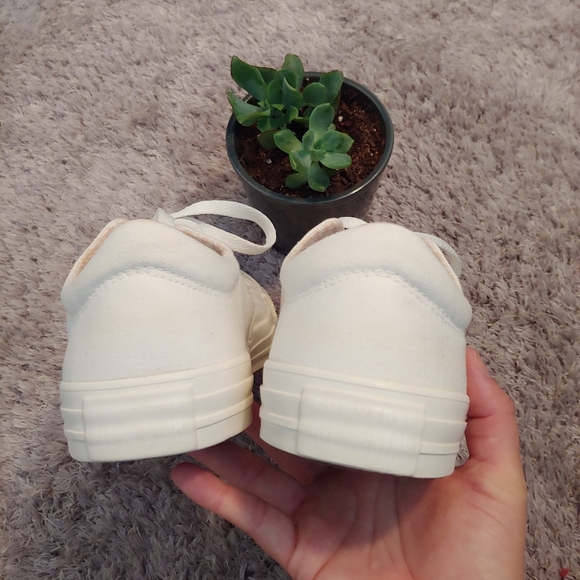 Converse - Picture 7 of 10